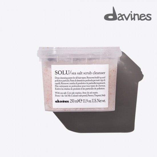 Davines Solu dziļi attīrošais skrubis ar jūras sāli 250ml
