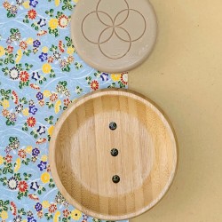 Oolaboo Super Foodies bamboo shampoo bar dish
